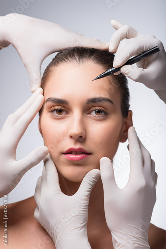 Sie Steht Auf Gangbangs Und Facials Sie Steht Auf Gangbangs Und Facials