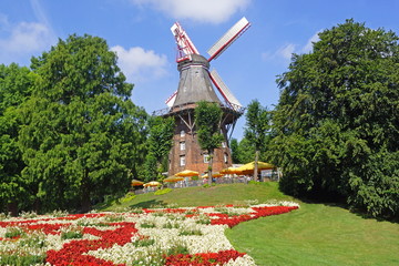 Wall Mural - Herdentorswallmühle in BREMEN