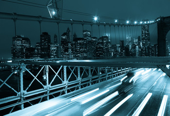 Wall Mural - Car traffic on Brooklyn Bridge in New York - USA