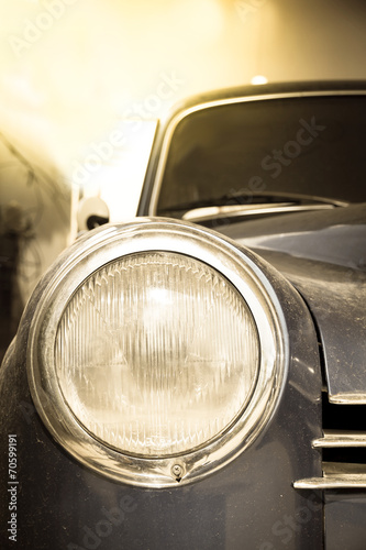 Naklejka dekoracyjna Headlight of retro car