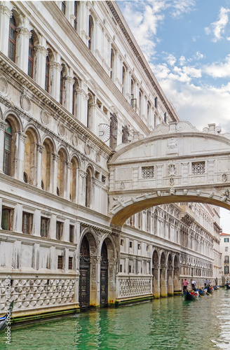 Naklejka na szybę Bridge of Sighs - Ponte dei Sospiri.Venice,Veneto, Italy, Europ