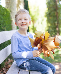 Canvas Print - kid at fall