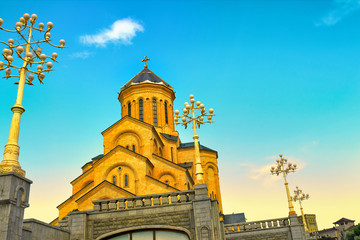 Fototapete - The Holy Trinity Cathedral Tsminda Sameba in Tbilisi 