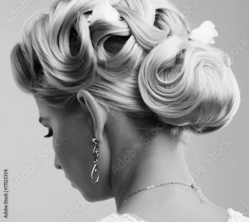 Naklejka nad blat kuchenny Beauty wedding hairstyle. Bride