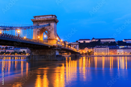 Photo The Chain Bridge, Budapest Hungary