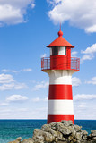 Fototapeta  - Leuchtturm am Ozean