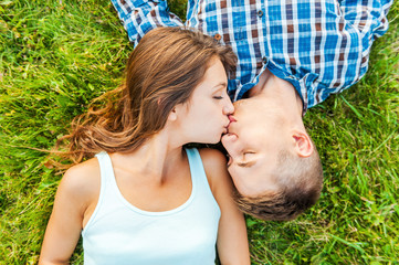 Poster - Tender kissing.