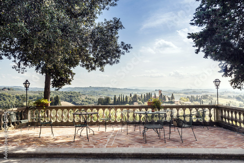 Naklejka na drzwi Vista sulle colline toscane