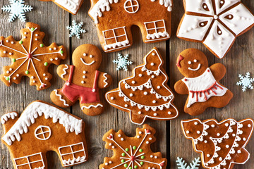 Wall Mural - Christmas homemade gingerbread cookies