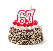 Geburtstagstorte Mit Brennender Kerze Nummer 67