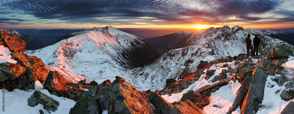 Majestic sunset in winter mountains landscape - obrazy, fototapety, plakaty 