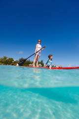 Canvas Print - Family on tropical vacation