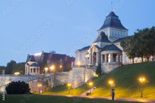 Dekoracja na wymiar  nocna-panorama-tarasow-hakena-waly-chrobrego-szczecin