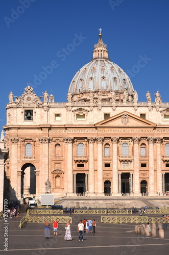 Plakat Turyści na Placu Św. Piotra w Rzymie