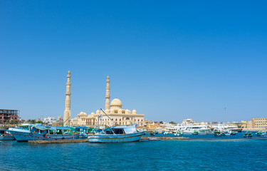 Wall Mural - The fishing port of Hurghada, Egypt