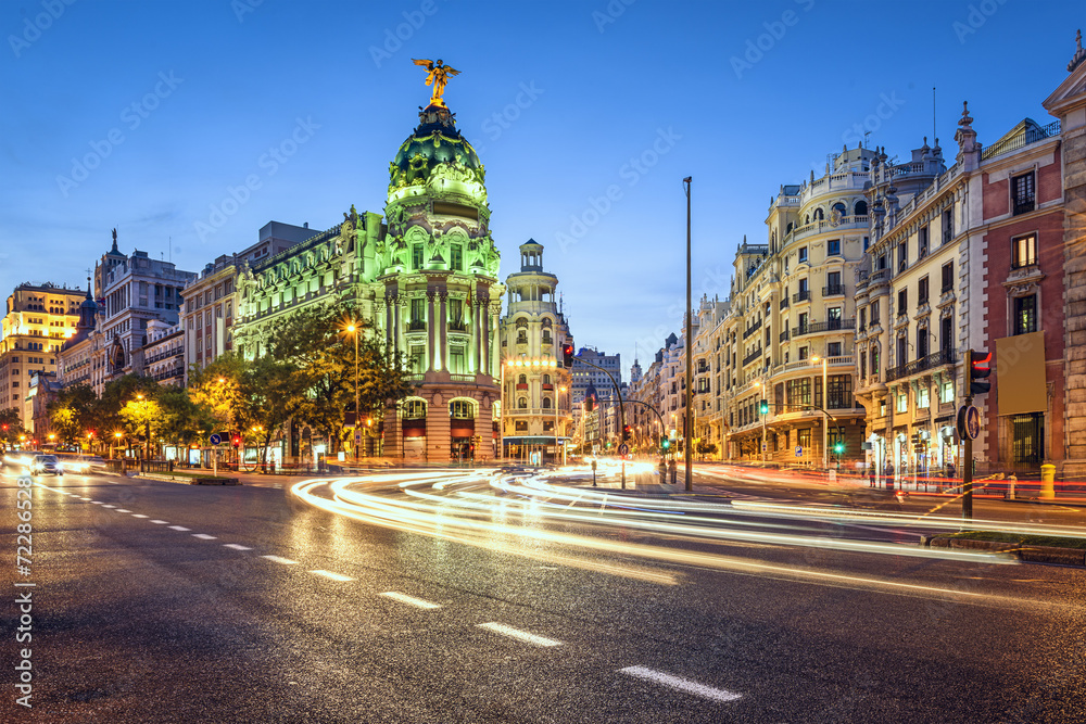 Obraz na płótnie Madrid, Spain Gran Via Shopping Street Cityscape w salonie