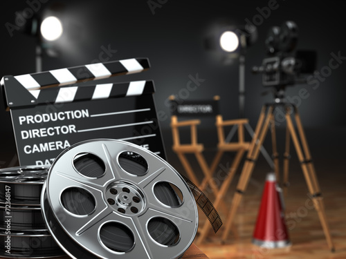 Fotografía Video, movie, cinema concept. Retro camera, reels, clapperboard