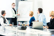 © Kzenon - Business - Präsentation in Team Büro