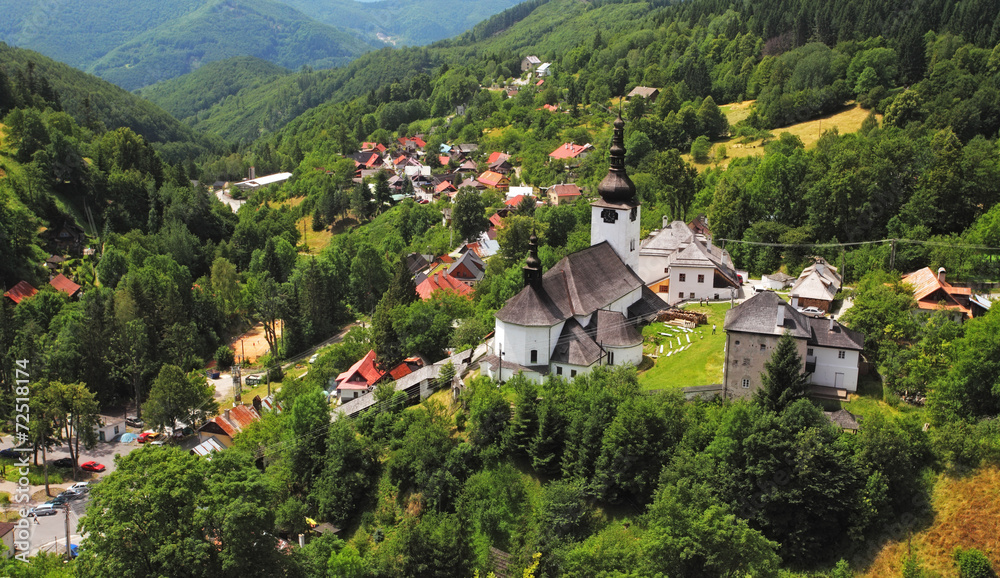 Country in Slovakia - Village Spania Dolina - obrazy, fototapety, plakaty 