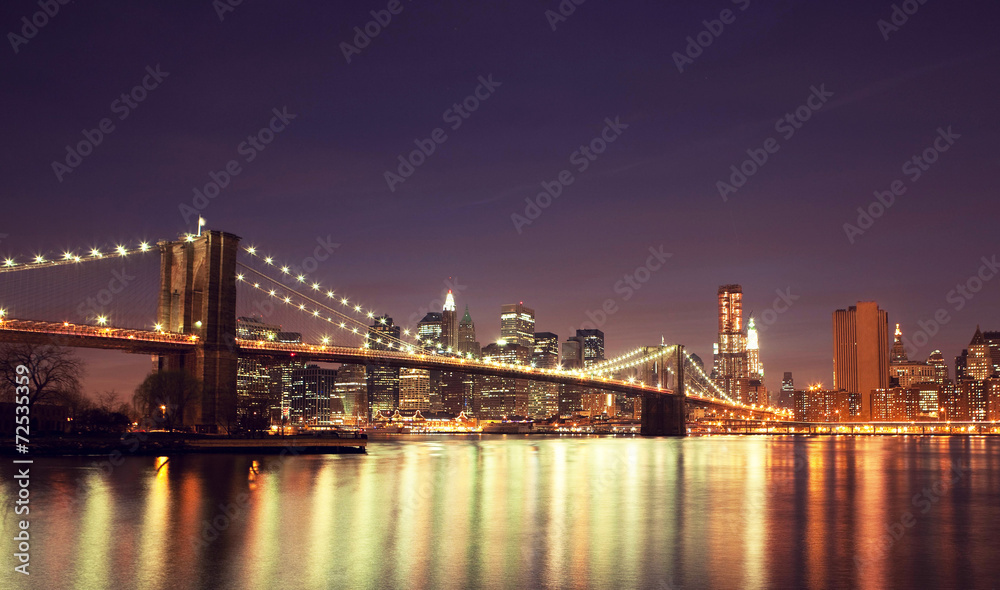 Colorful night skyline of downtown New York, New York, USA. - obrazy, fototapety, plakaty 