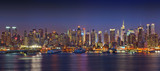 Fototapeta Nowy Jork - Panoramic view on Manhattan at night