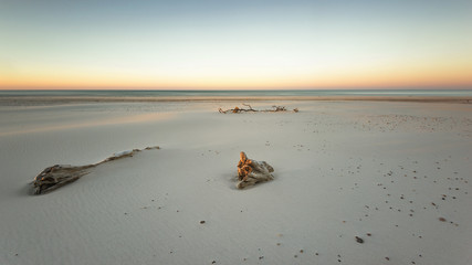 Papier Peint - Morze,  plaża o wschodzie słońca
