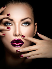 fashion model girl face, beauty woman makeup and manicure
