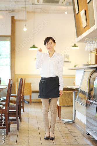 カフェ レストラン店員 Stock Photo Adobe Stock