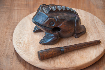 WOODEN FROG