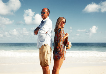 Wall Mural - Unhappy cople on the beach