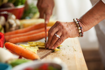 Preparing vegetables