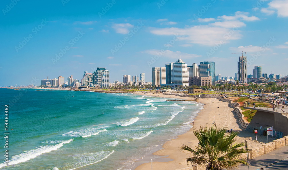 Views of the waterfront and beaches of Tel Aviv - obrazy, fototapety, plakaty 