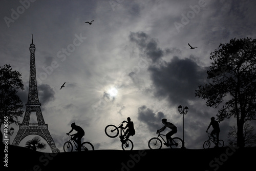 Naklejka na szybę Bicycle riders at Paris