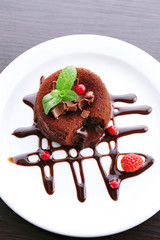 Poster - Hot chocolate pudding with fondant centre, close-up