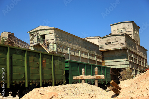 Fotografie, Obraz railway station for loading of ore minerals
