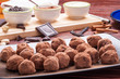 © vpardi - Cioccolatini tartufi  casalinghi