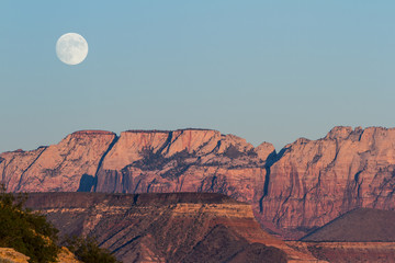 full moon rising