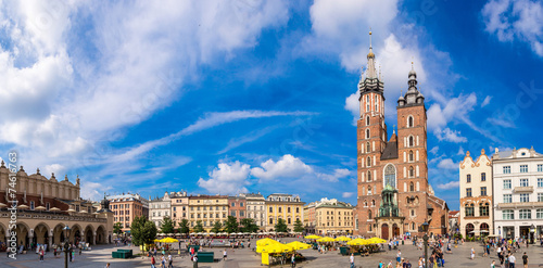 kosciol-mariacki-w-historycznej-czesci-krakowa