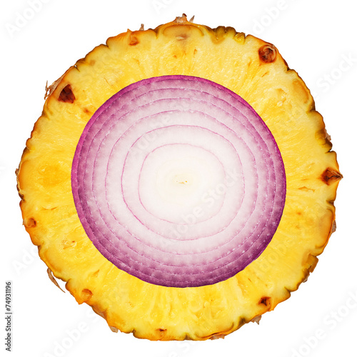 Pineapple with onion foto de Stock Adobe Stock