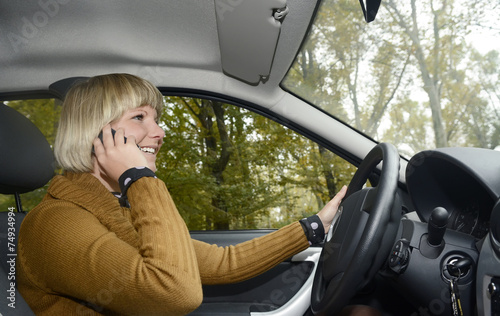 sms lesen im auto