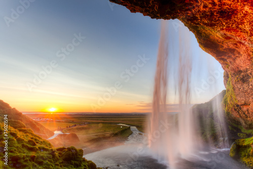 Obraz w ramie Seljalandsfoss Waterfall at sunset, Iceland