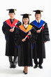 © jsco - 스튜디오 안의 남자 여자 졸업생