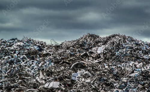 Zdjęcie XXL Kupa złomu aluminium