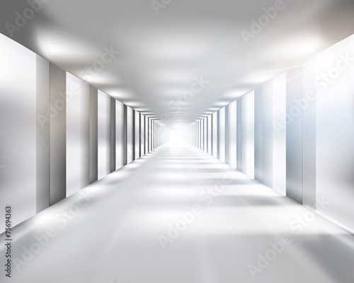 Fototapeta na wymiar Długi biały niekończący się korytarz