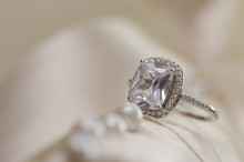 Wedding Ring With Diamond