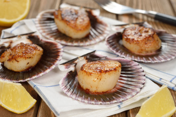 Sticker - Fried scallops