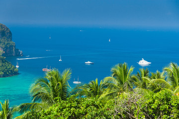 Canvas Print - High Viewpoint Idyllic Panorama