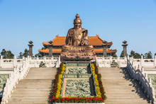 Laozi Statue