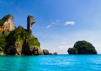 Poster - Lagoon Mountains Blue Seascape