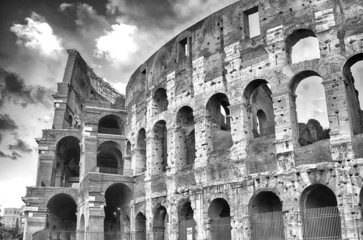 Canvas Print - The Colosseum, Rome